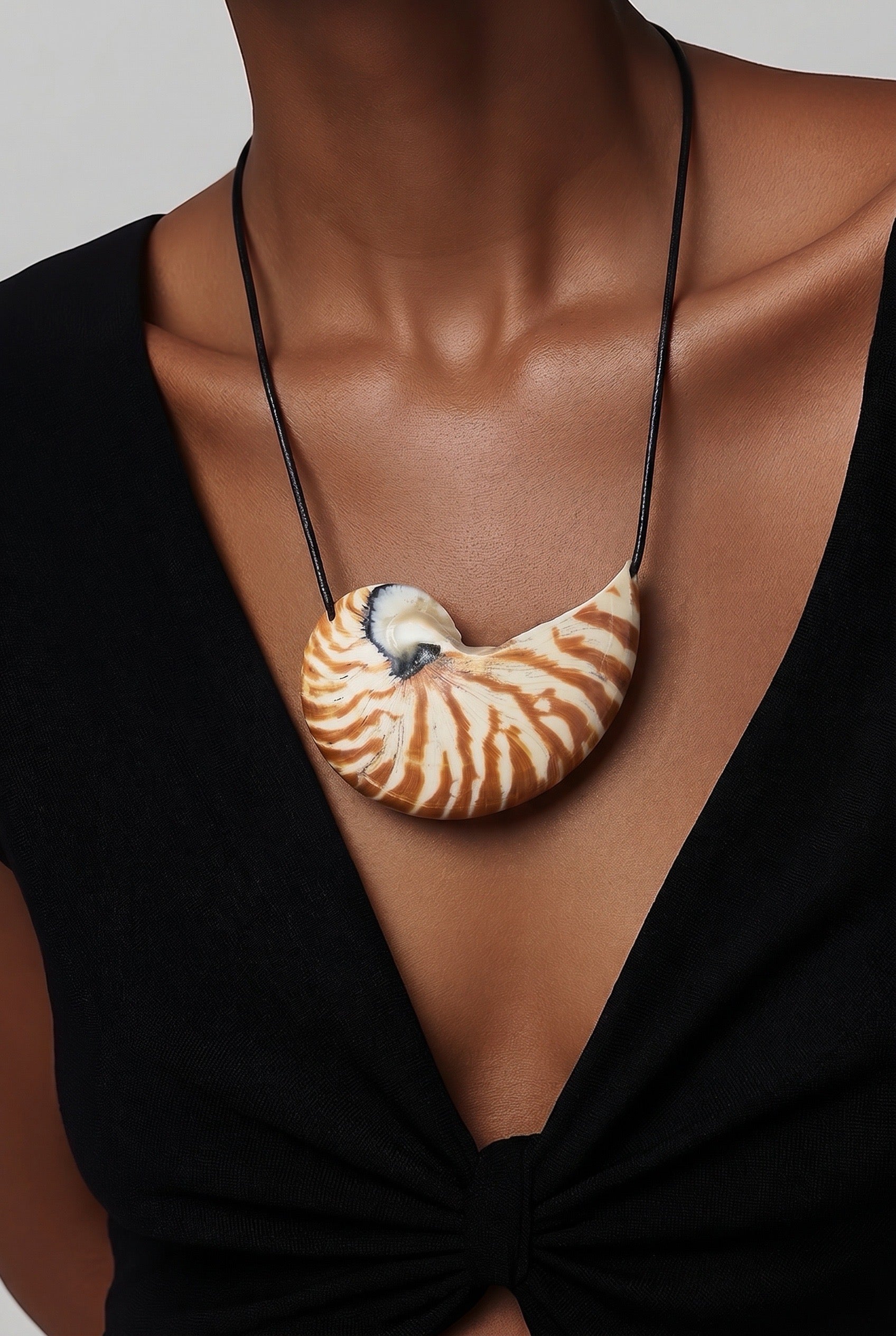 Shell Vintage Necklace